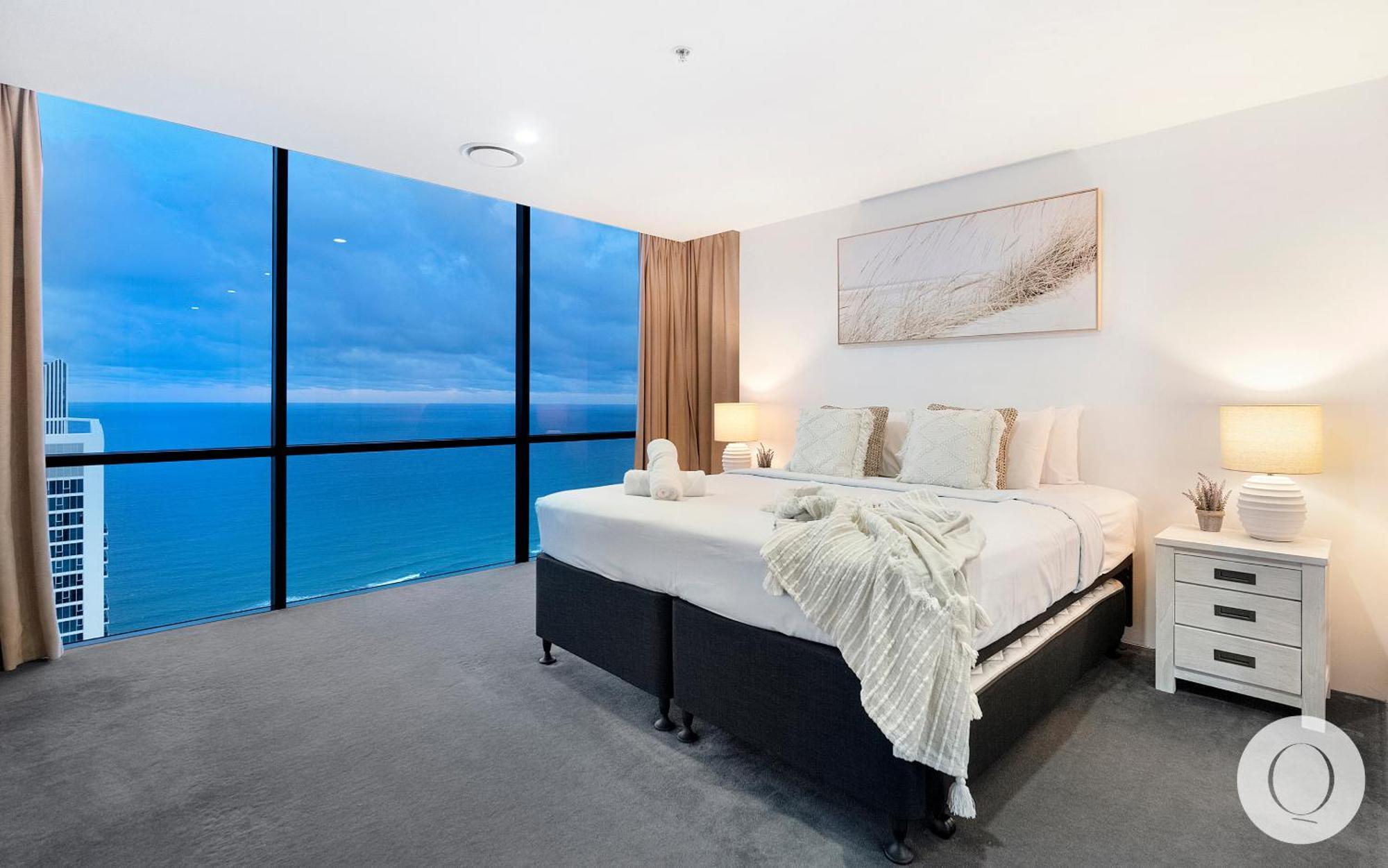 5 Bedroom Executive Sub Penthouse In The Heart Of Surfers With Full Ocean Views - Sleeps 12 - Circle On Cavill Amazing!! Gold Coast Exterior photo