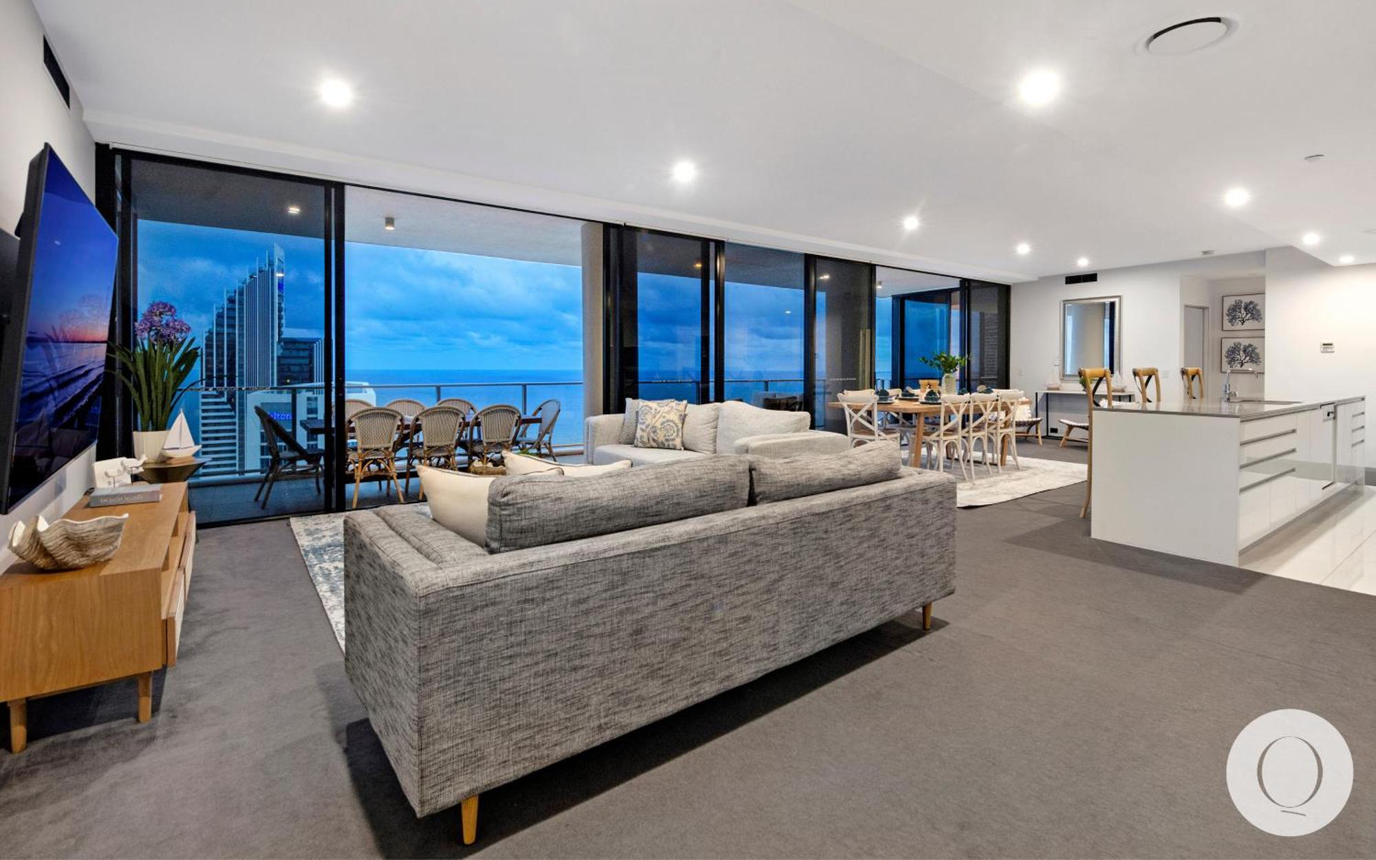 5 Bedroom Executive Sub Penthouse In The Heart Of Surfers With Full Ocean Views - Sleeps 12 - Circle On Cavill Amazing!! Gold Coast Exterior photo
